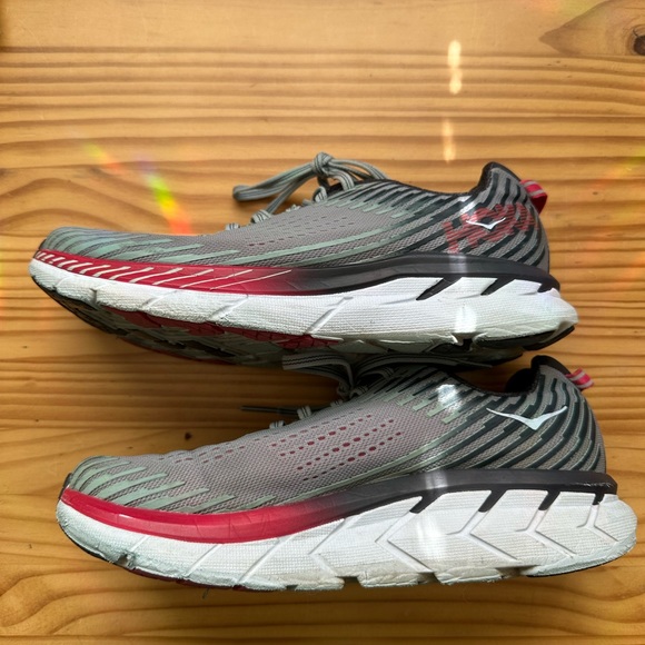 Hoka One One W Clifton 5 Running Shoes Size 7.5 - Picture 2 of 7